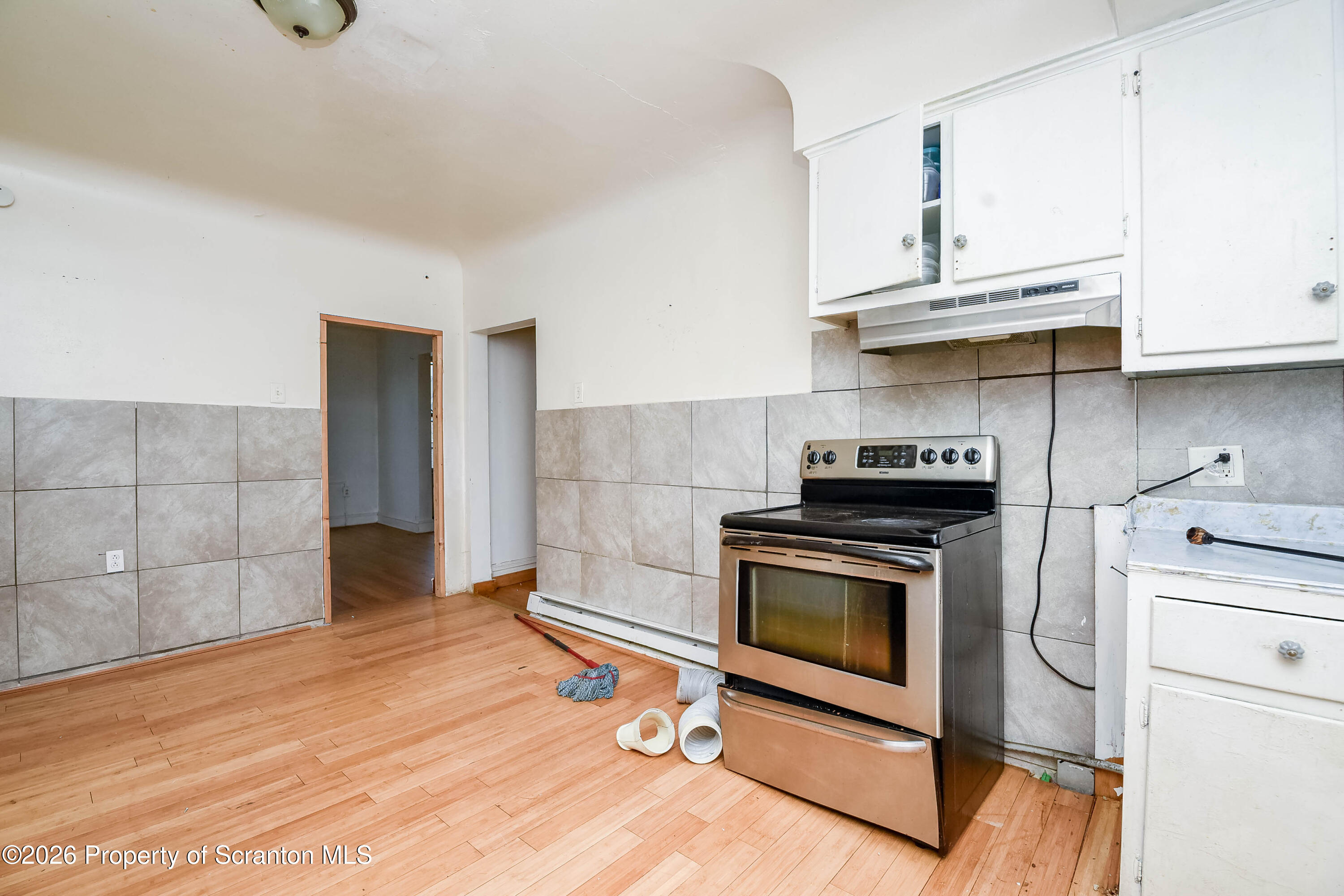 724 Court Street Scranton, PA 18508 - Photo 22 of 130 _DSC7195