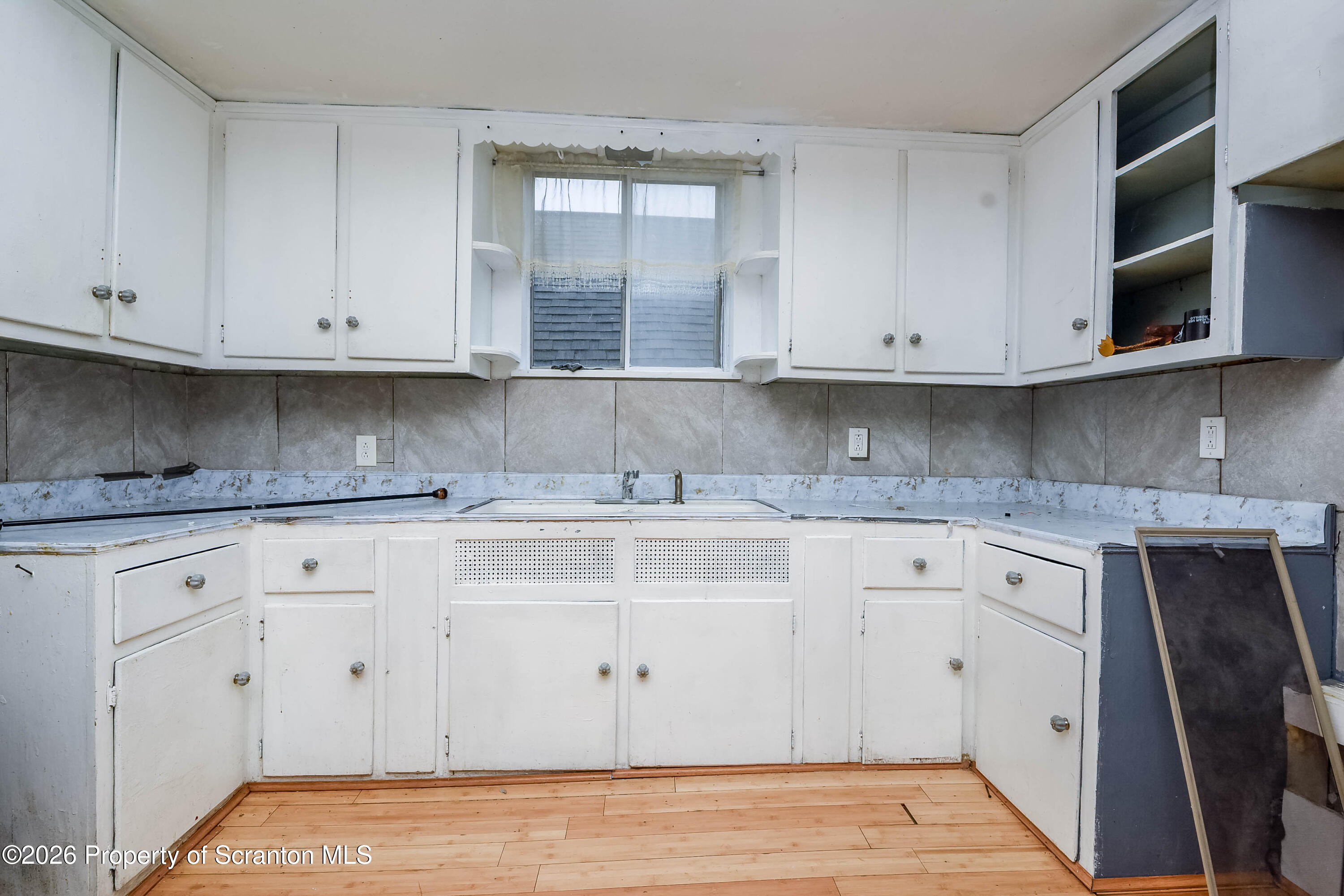 724 Court Street Scranton, PA 18508 - Photo 24 of 130 _DSC7193