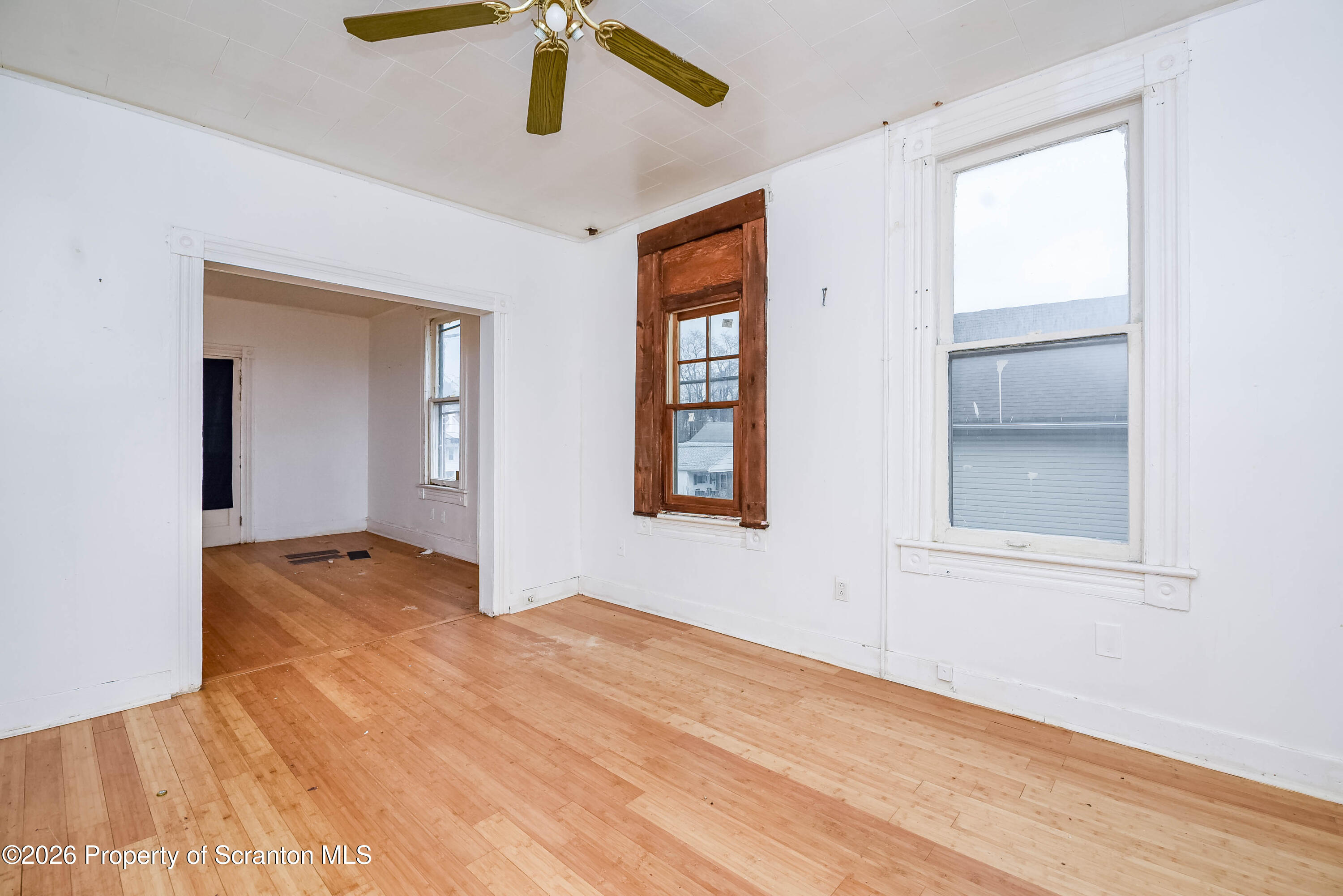 724 Court Street Scranton, PA 18508 - Photo 39 of 130 _DSC7175