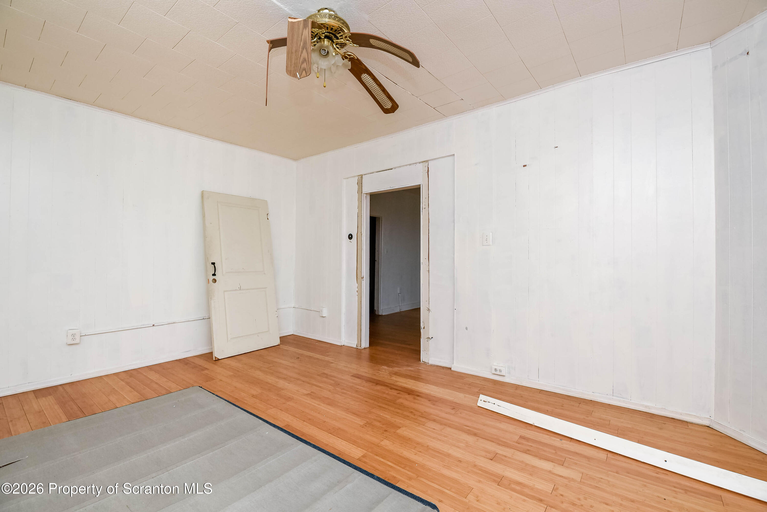 724 Court Street Scranton, PA 18508 - Photo 6 of 130 _DSC7211