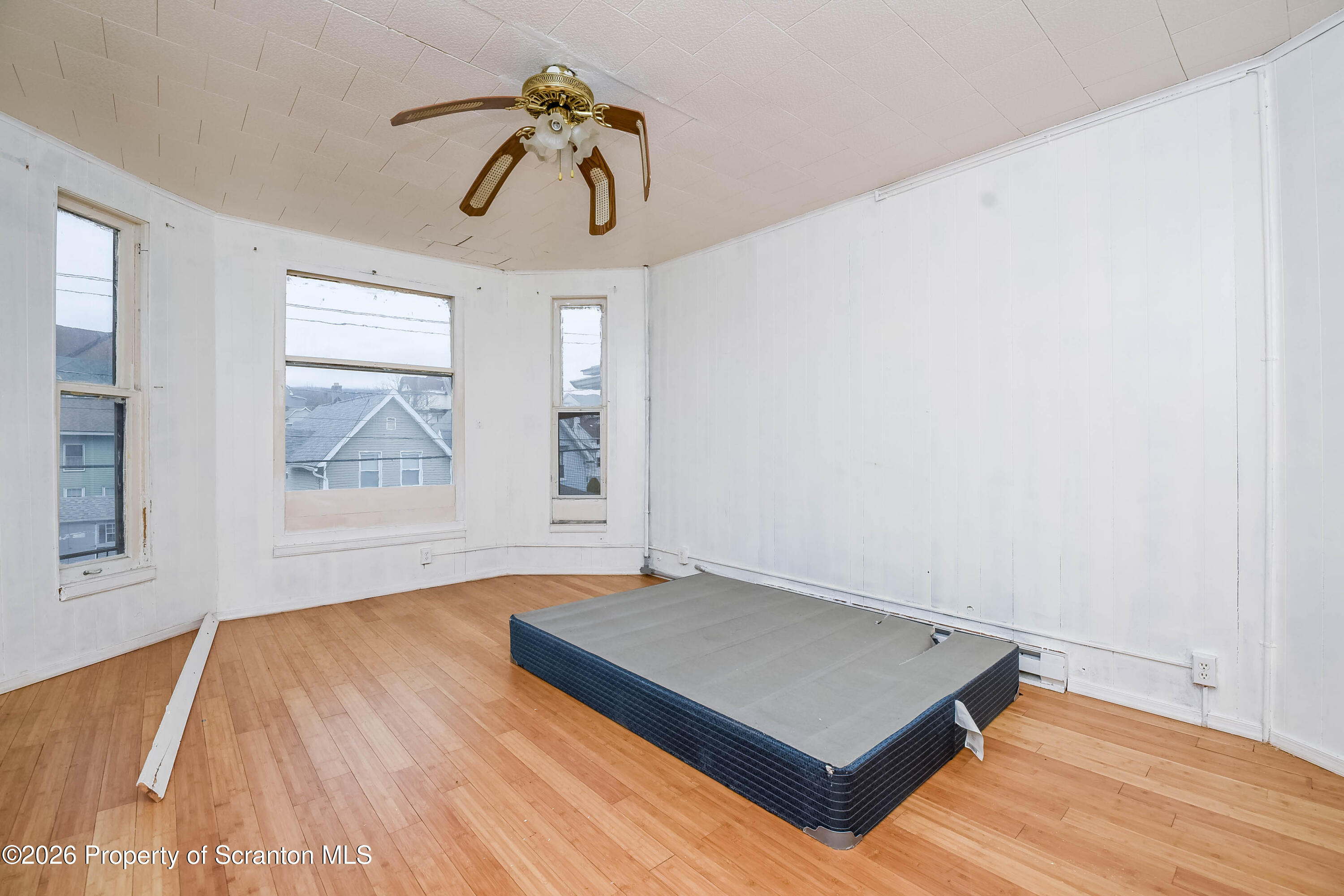 724 Court Street Scranton, PA 18508 - Photo 8 of 130 _DSC7209