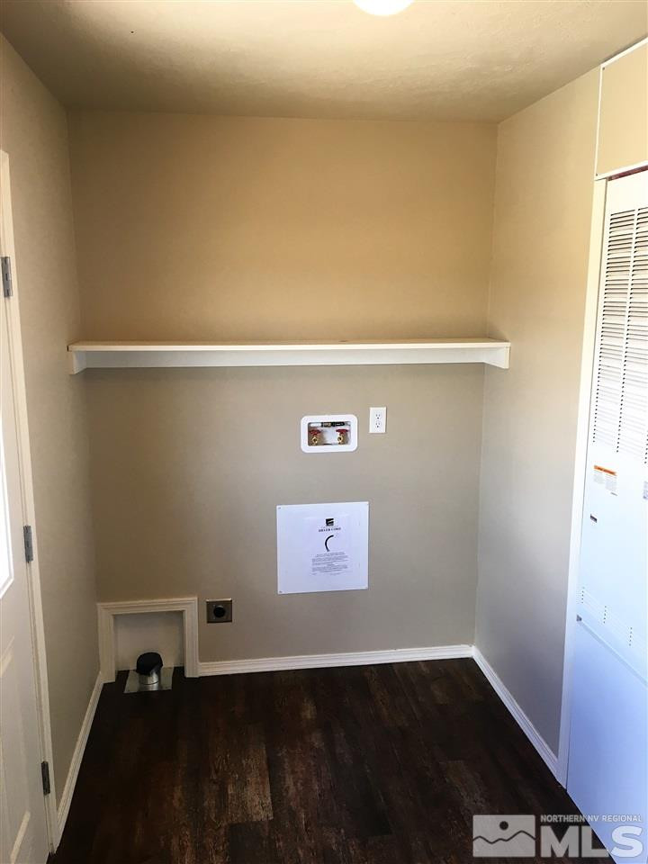 7615 Springfield Road Silver Springs, NV 89429 - Photo 12 of 25 Photo 12