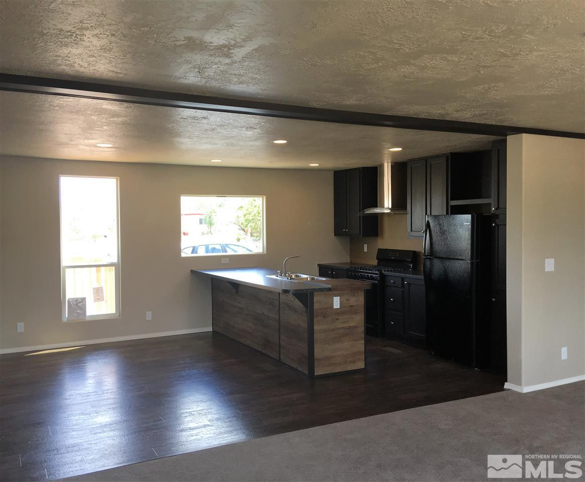 7615 Springfield Road Silver Springs, NV 89429 - Photo 16 of 25 Photo 16