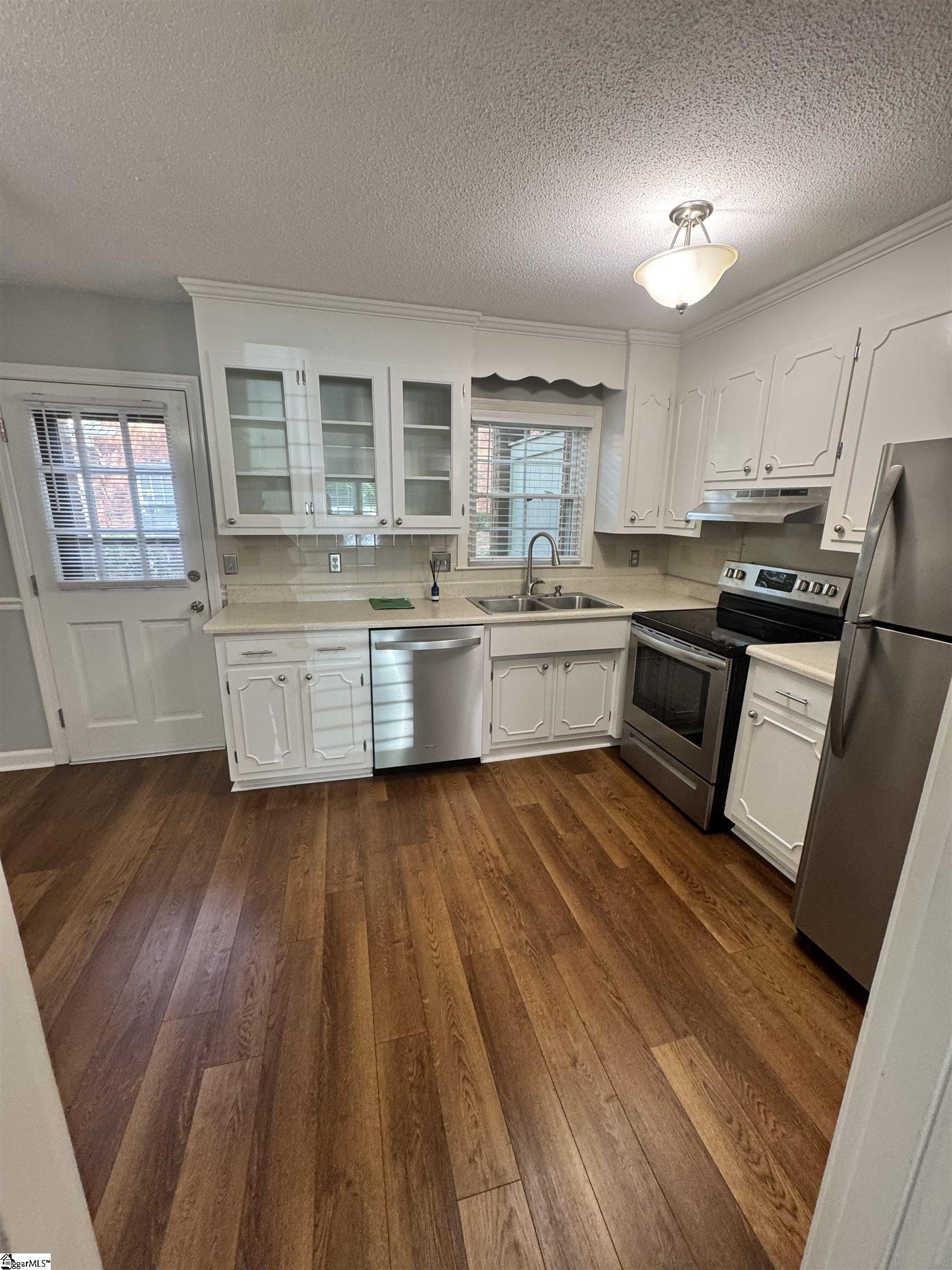 501 Edwards Road, Unit 3 Greenville, SC 29615 - Photo 5 of 17
