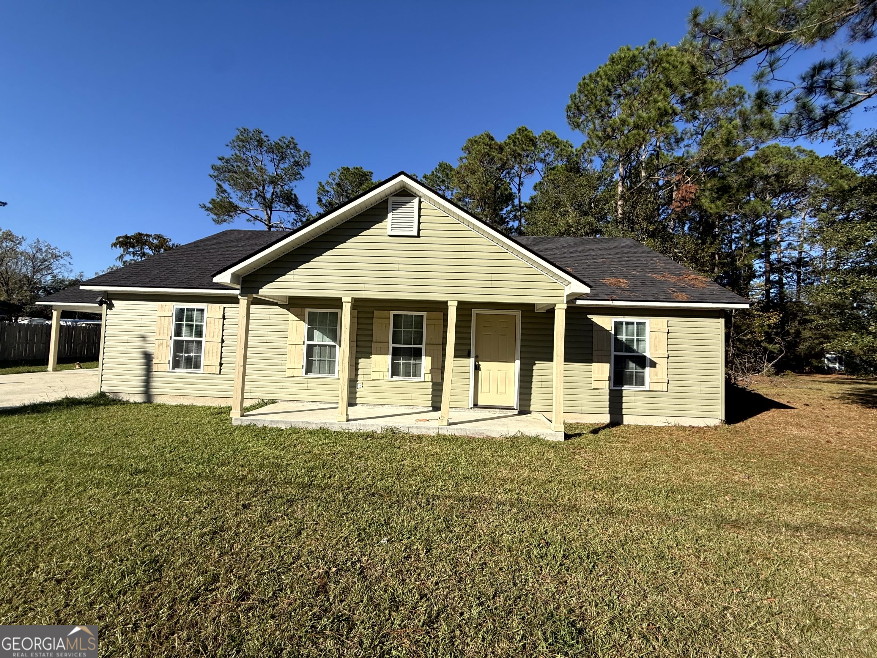 2004 Windsor Avenue Nashville, GA 31639 - Photo 3 of 10