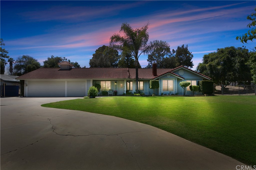 14055 Cam Del Oro Riverside, CA 92508 - Photo 2 of 32 Gallery Image 2