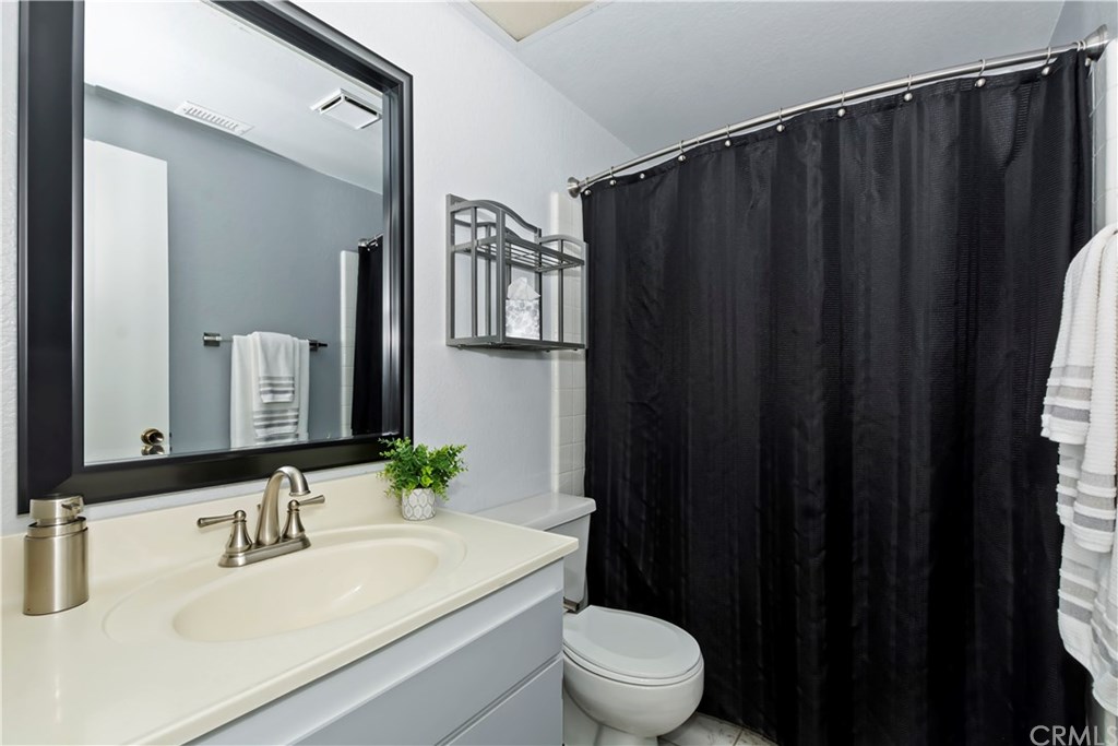 14055 Cam Del Oro Riverside, CA 92508 - Photo 17 of 32 Gallery Image 17