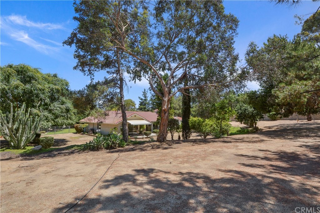 14055 Cam Del Oro Riverside, CA 92508 - Photo 29 of 32 Gallery Image 29