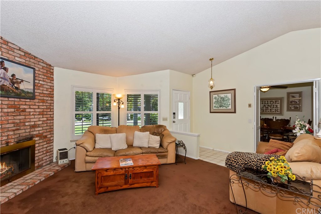 14055 Cam Del Oro Riverside, CA 92508 - Photo 7 of 32 Gallery Image 7