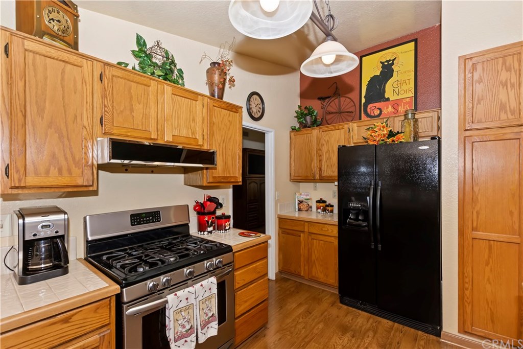 14055 Cam Del Oro Riverside, CA 92508 - Photo 10 of 32 Gallery Image 10