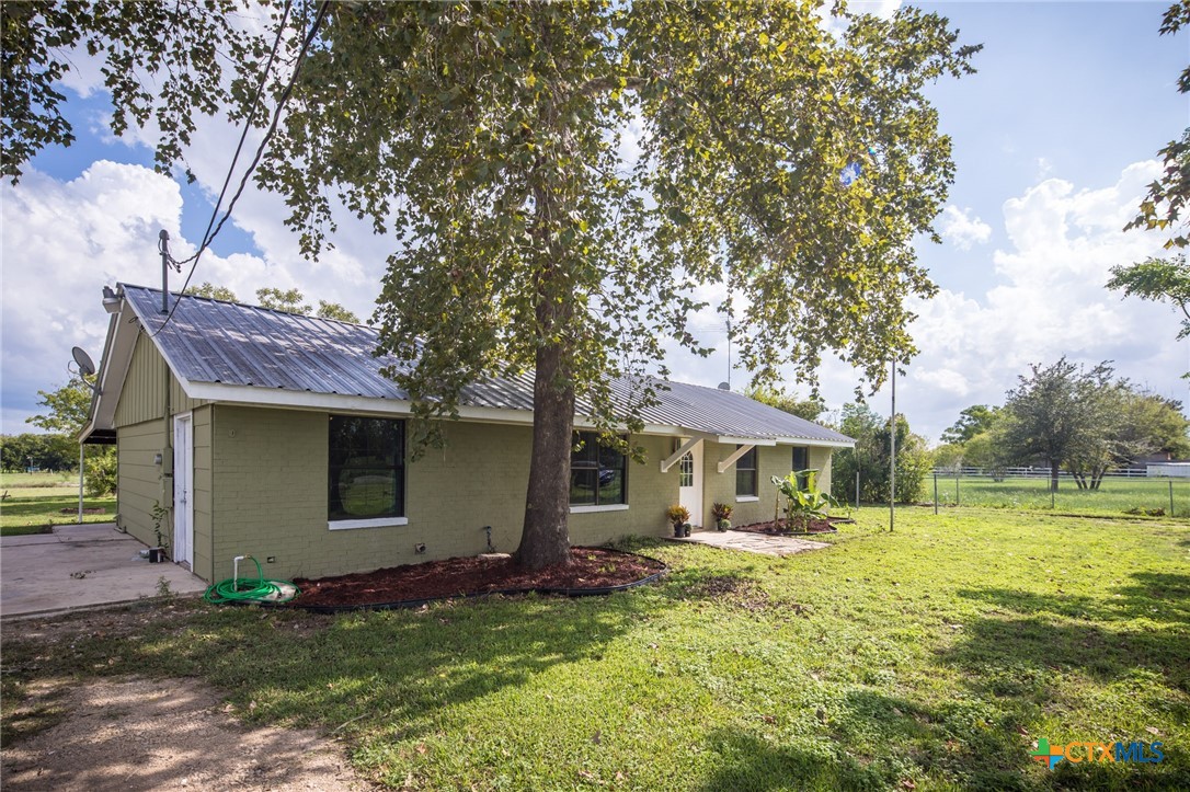 803 Happy Haven Road McQueeney, TX 78123 - Photo 1 of 48