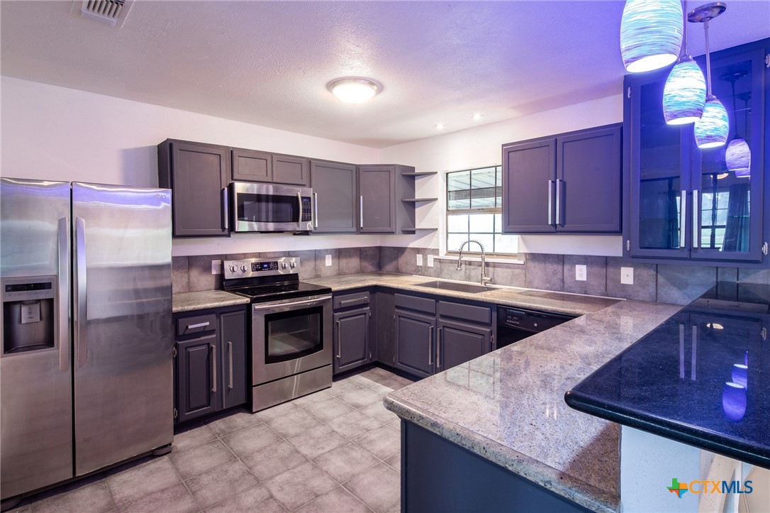 803 Happy Haven Road McQueeney, TX 78123 - Photo 13 of 48