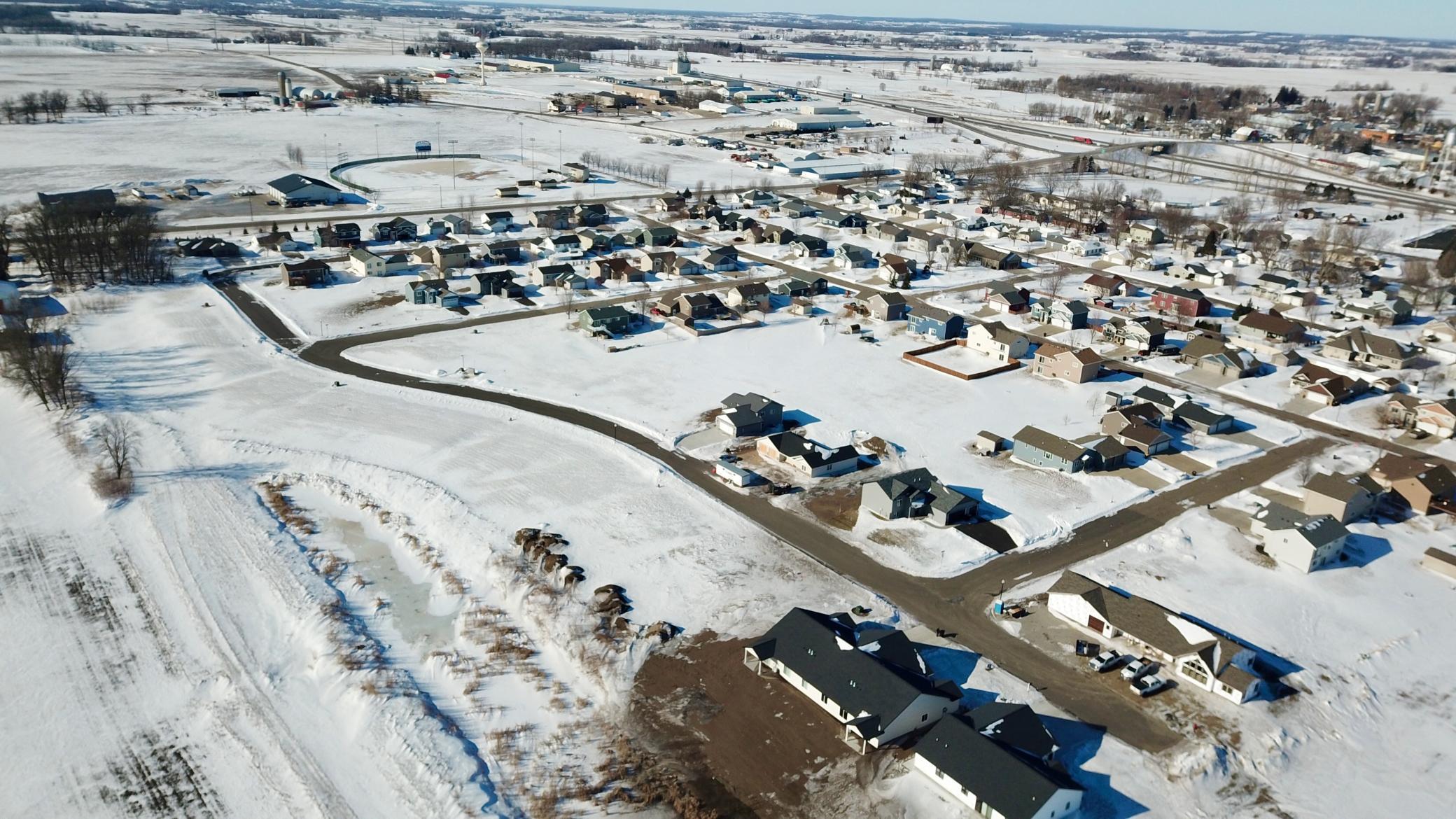 1024 East 3rd Avenue Southeast Freeport, MN 56331 - Photo 4 of 6