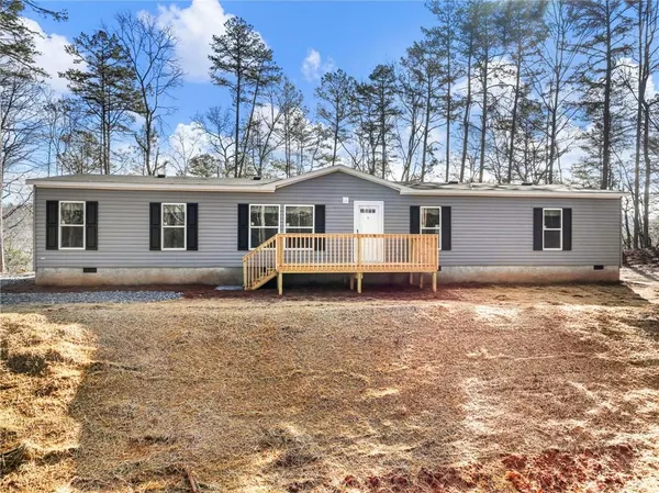 $289,900 | 7668 Pea Ridge Road, Lula, GA 30554