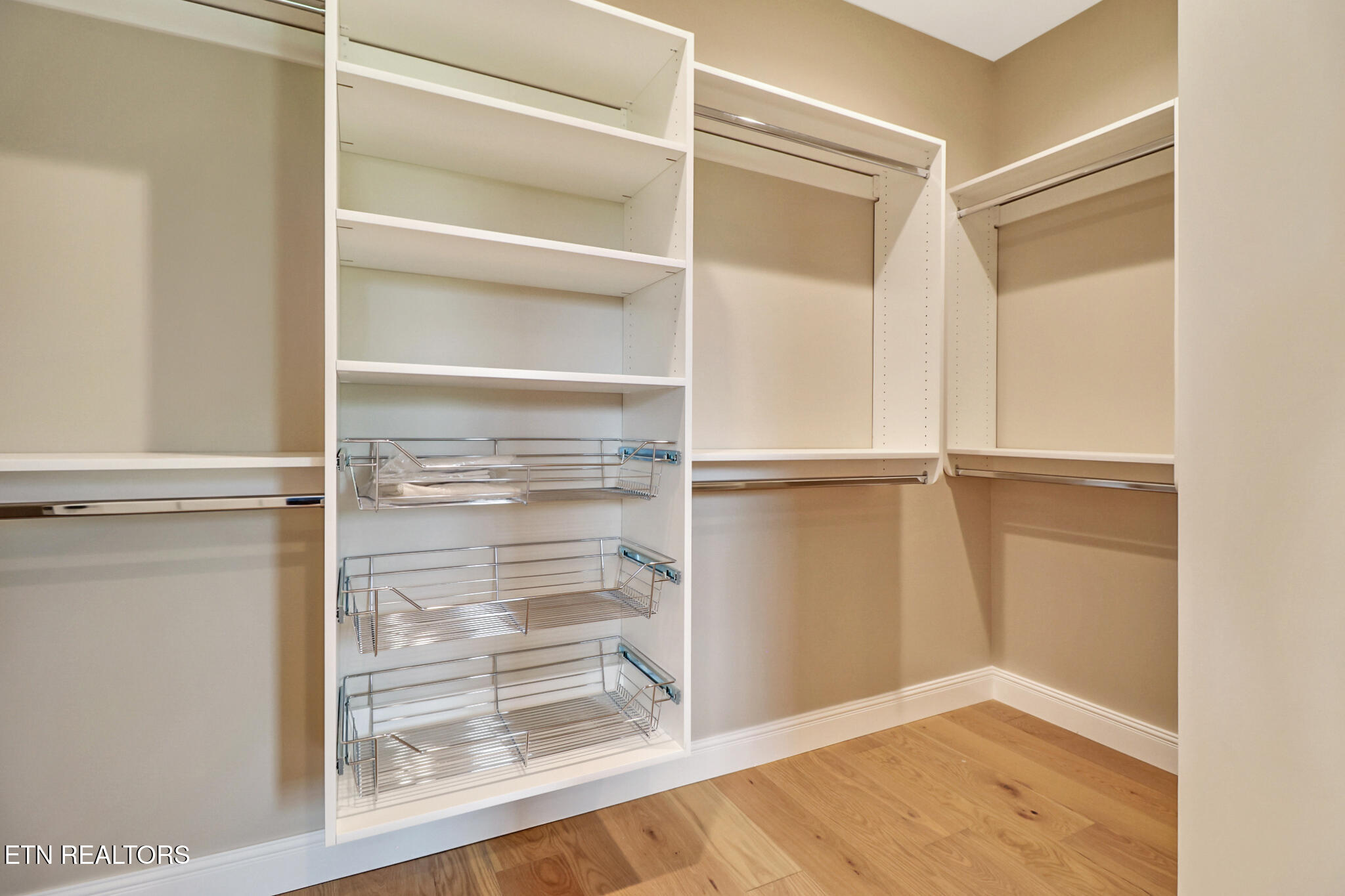 5843 Dunbar Road Crossville, TN 38572 - Photo 25 of 54 Walk in Closet