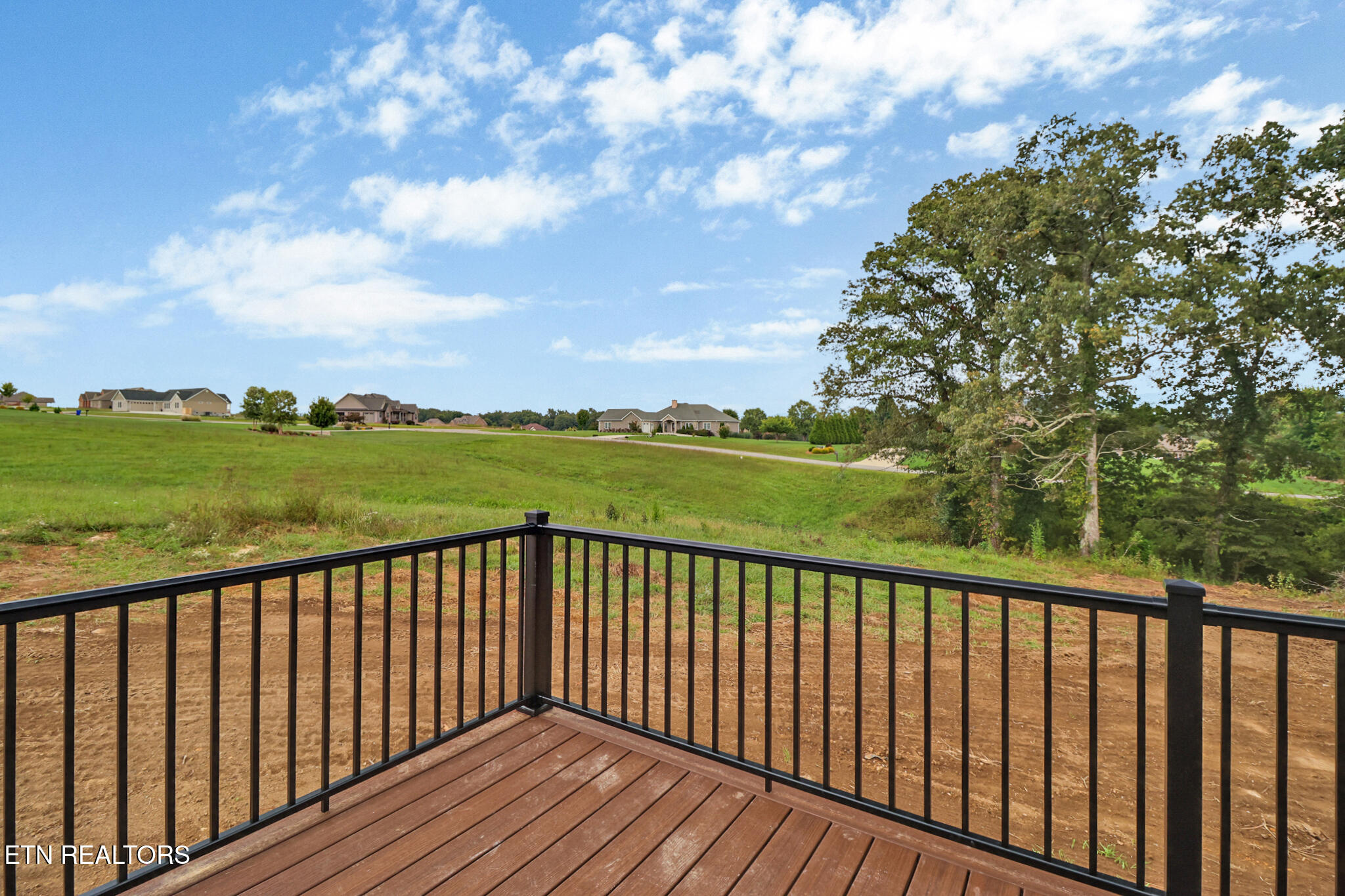 5843 Dunbar Road Crossville, TN 38572 - Photo 45 of 54 Deck