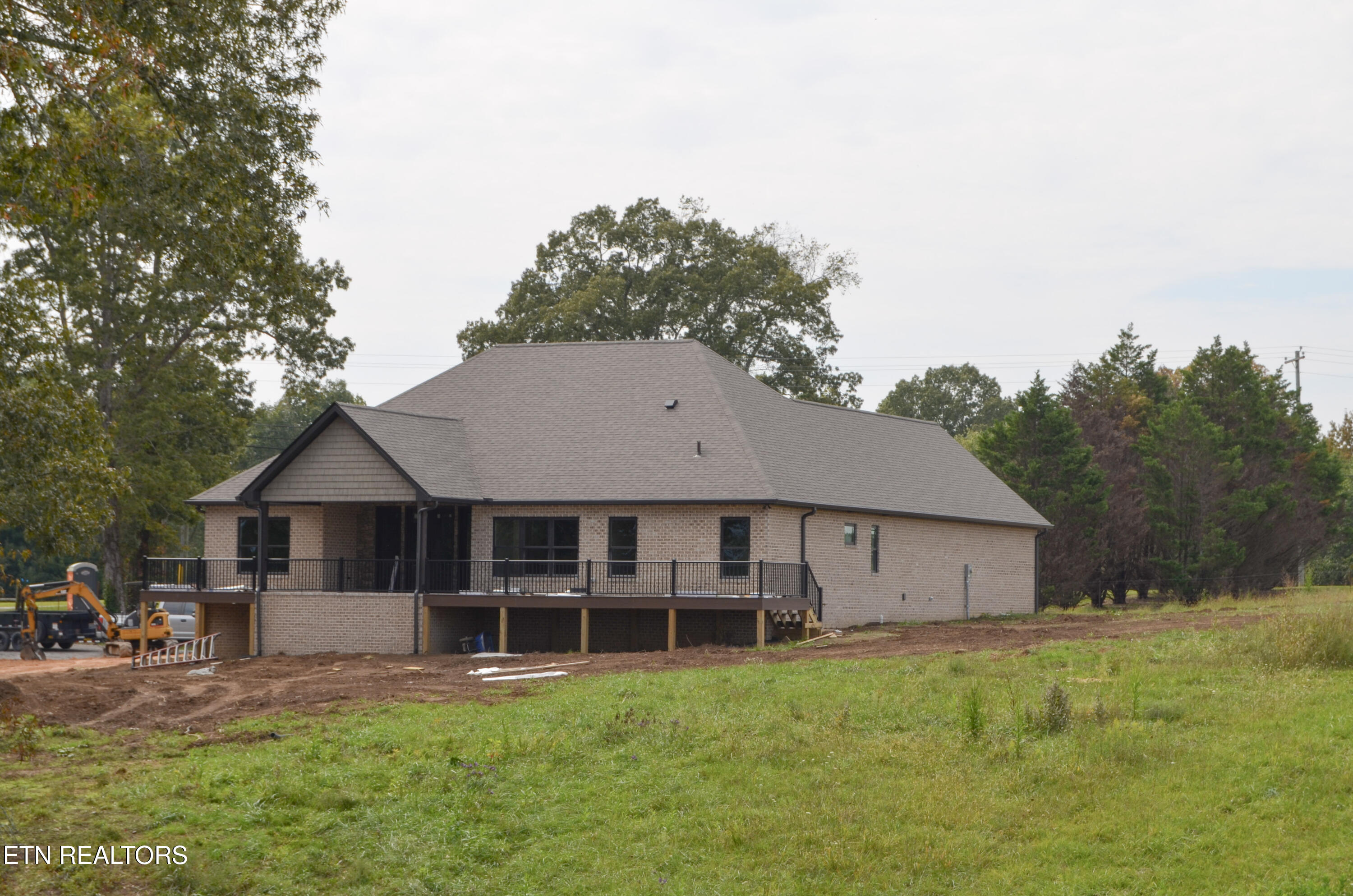 5843 Dunbar Road Crossville, TN 38572 - Photo 48 of 54 Back of House