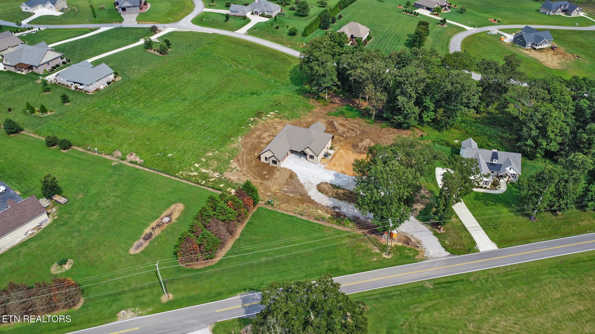 5843 Dunbar Road Crossville, TN 38572 - Photo 49 of 54 Drone View