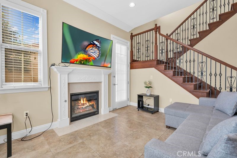 315 West Ralph Street, Unit B San Gabriel, CA 91776 - Photo 4 of 19