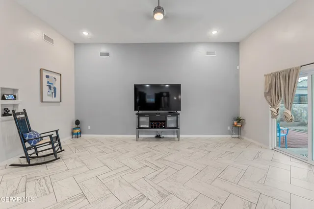 $374,999 | 953 Abe Goldberg Drive, El Paso, TX 79932