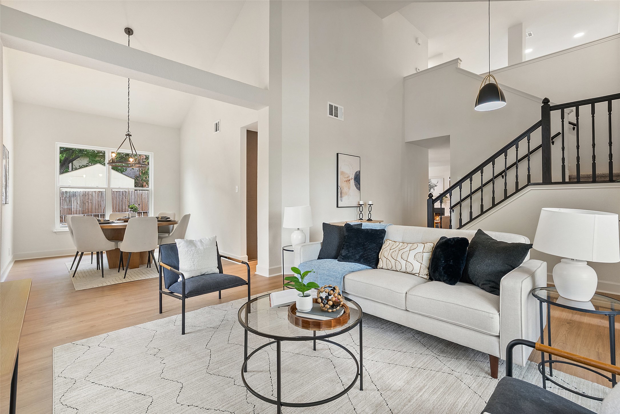 4700 Castleman Drive Austin, TX 78725 - Photo 2 of 13