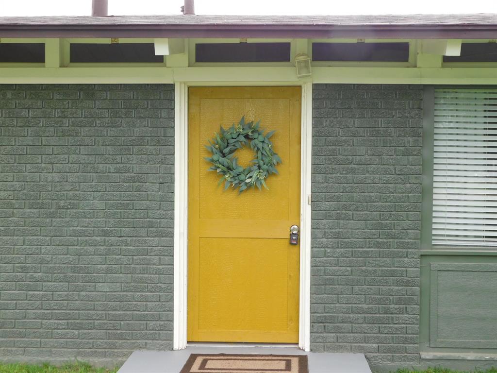 300 South Main Street Springhill, LA 71075 - Photo 8 of 35