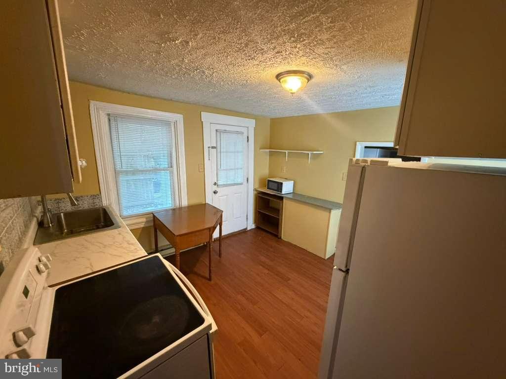 308 South Raleigh Street Martinsburg, WV 25401 - Photo 6 of 21
