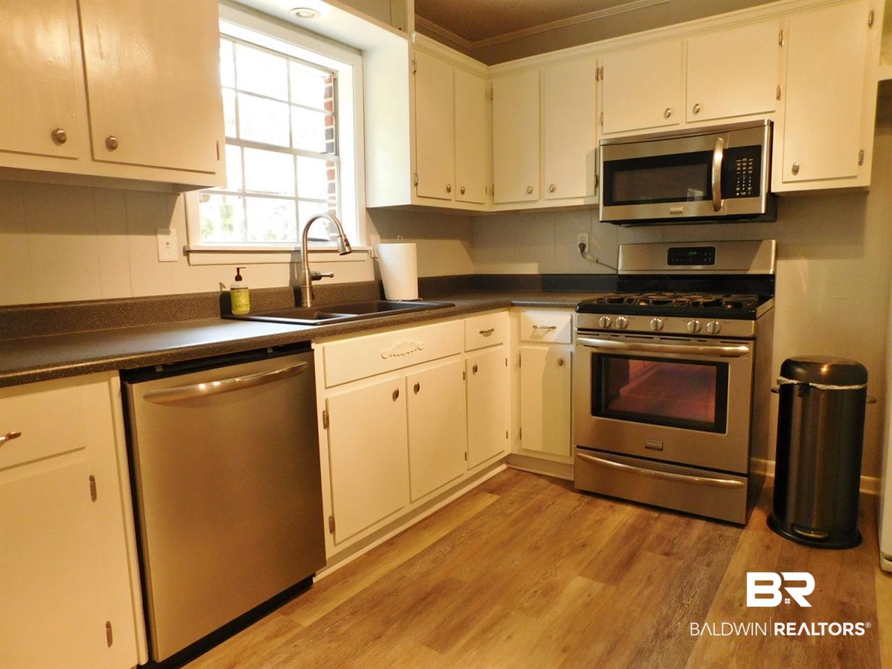 5264 Yorkwood Road South Mobile, AL 36693 - Photo 6 of 19