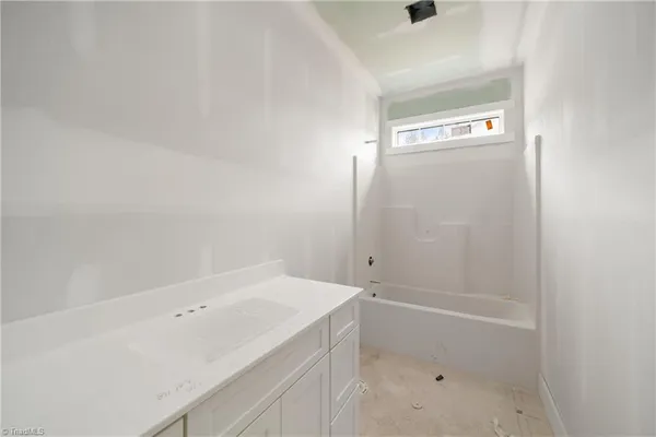 $409,900 | 434 Potters Landing, Denton, NC 27239