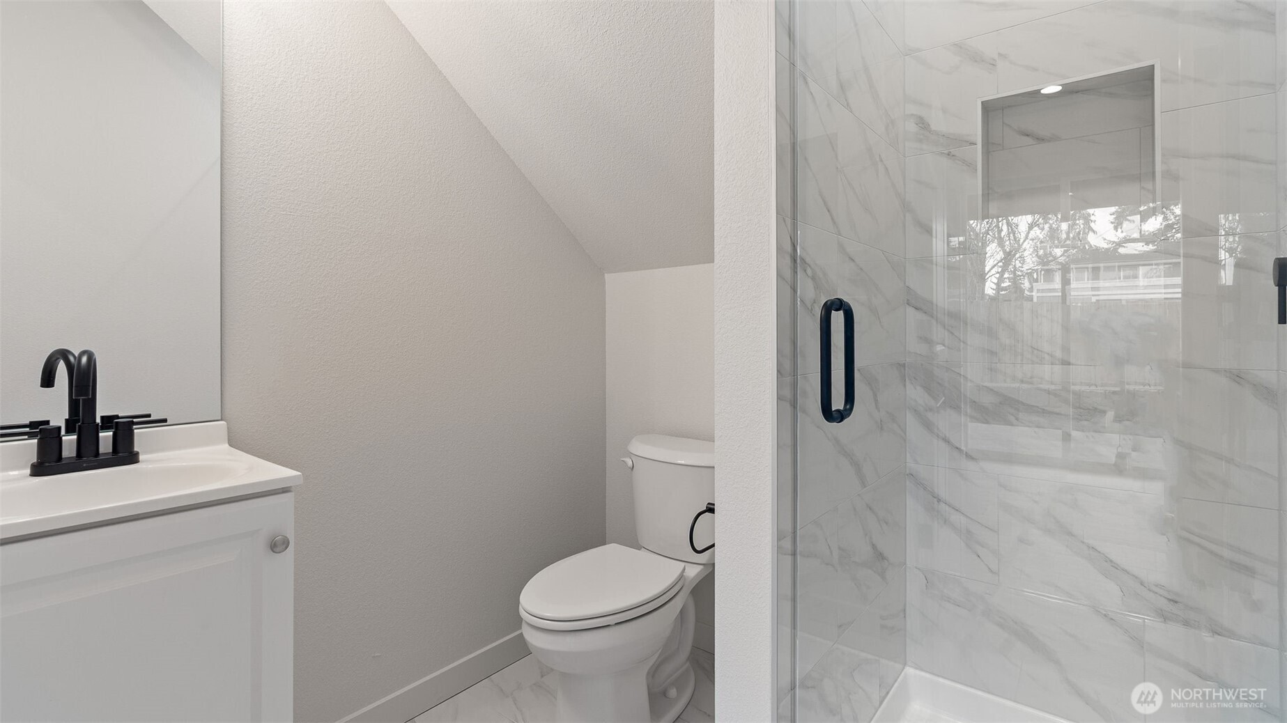 3205 19th Street, Unit B Everett, WA 98201 - Photo 16 of 19