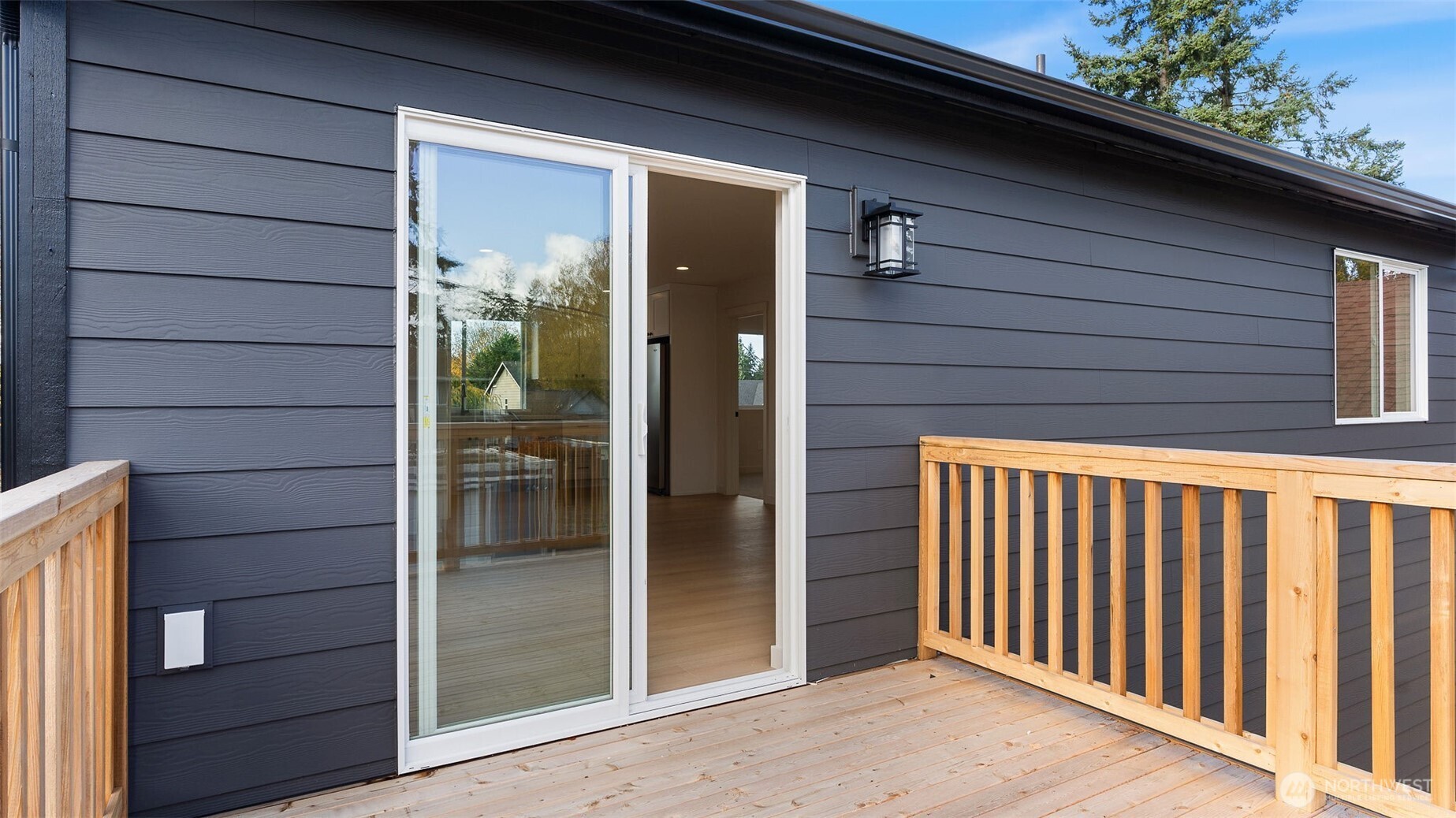 3205 19th Street, Unit B Everett, WA 98201 - Photo 18 of 19