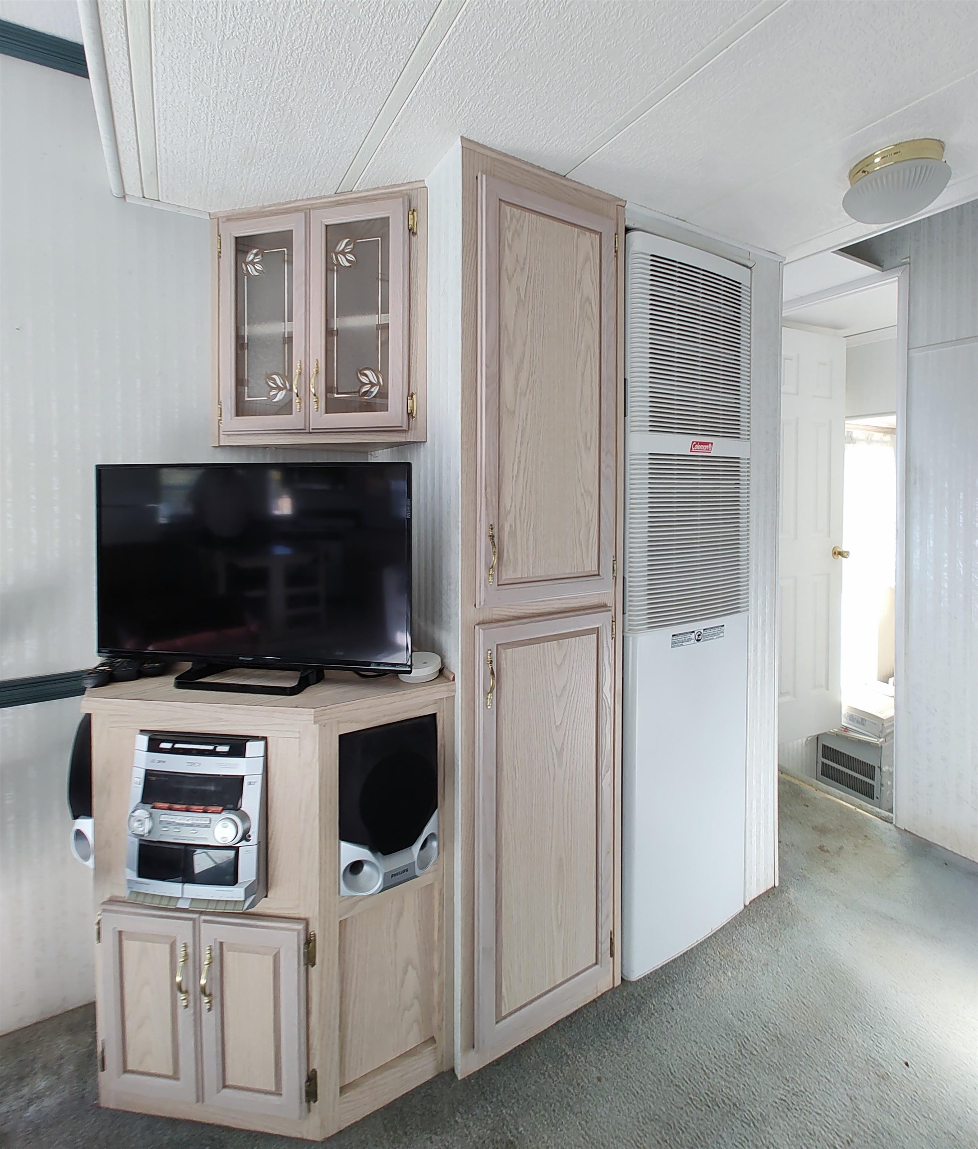 1733 Post Road Wells, ME 04090 - Photo 7 of 25 Gallery Image 7