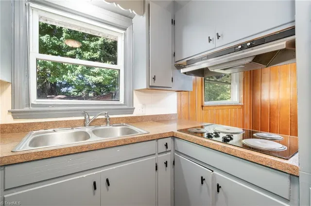 $224,000 | 218 Joyce Street, Madison, NC 27025