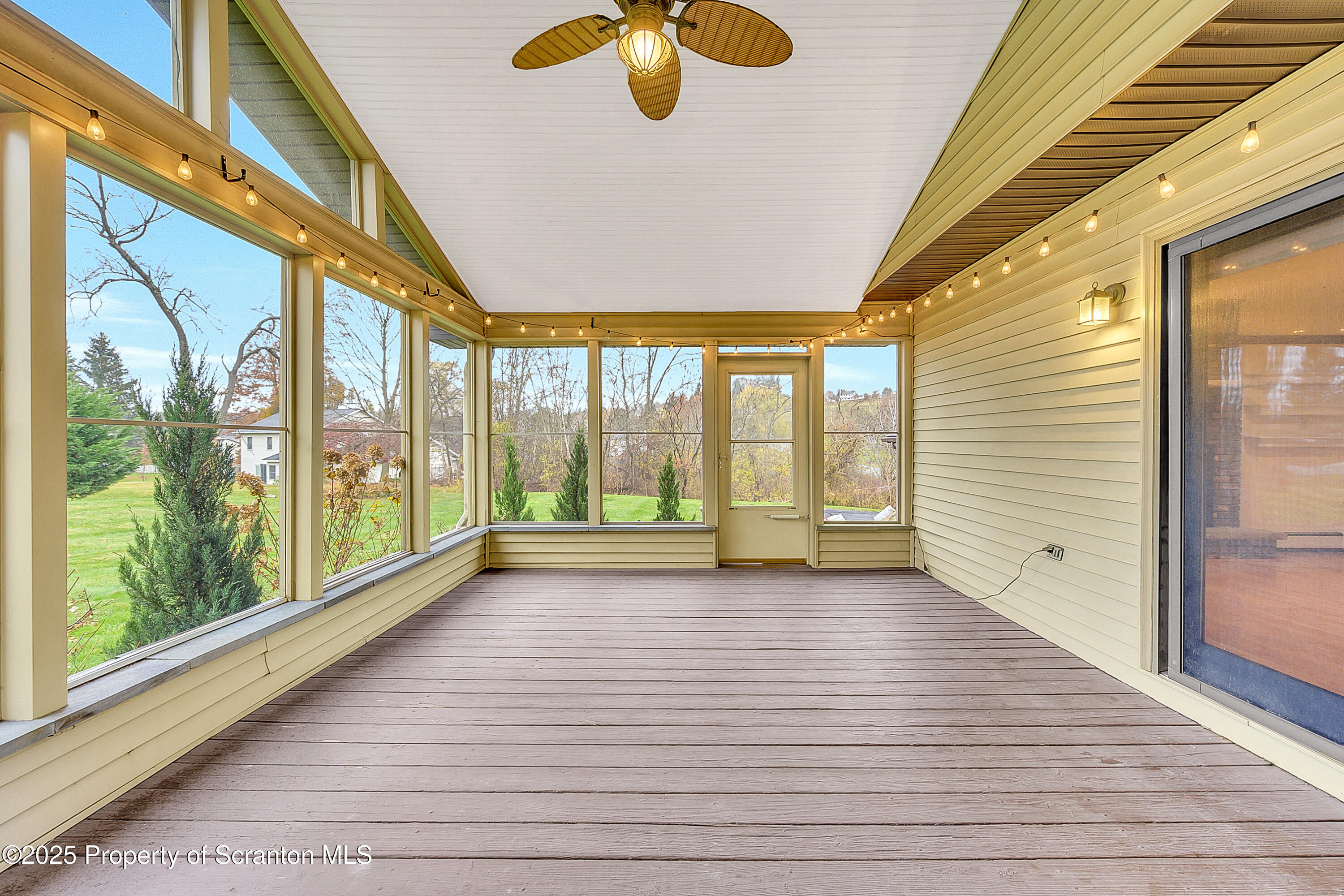 804 Fairview Road Clarks Summit, PA 18411 - Photo 28 of 49 a view of an entryway