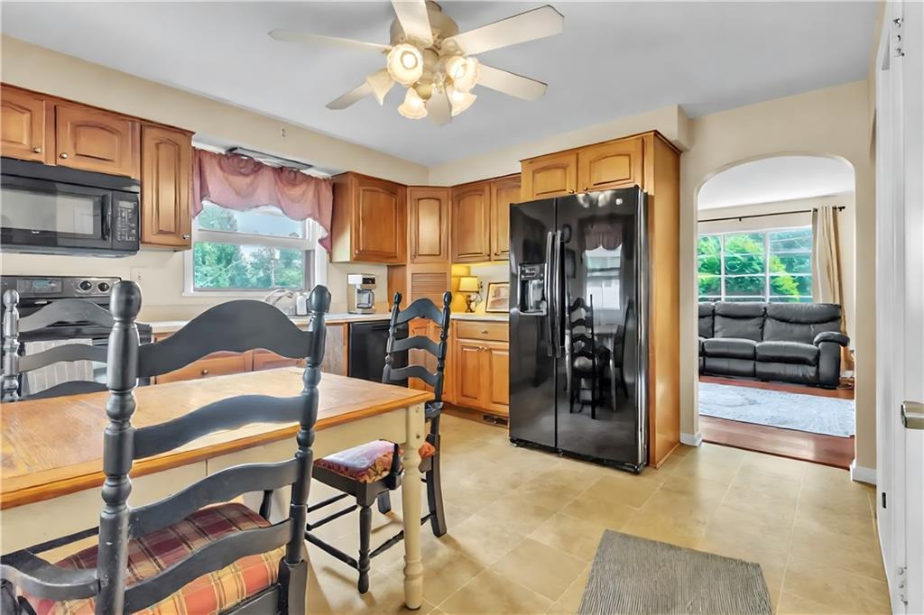 356 Three Degree Road Renfrew, PA 16053 - Photo 10 of 44
