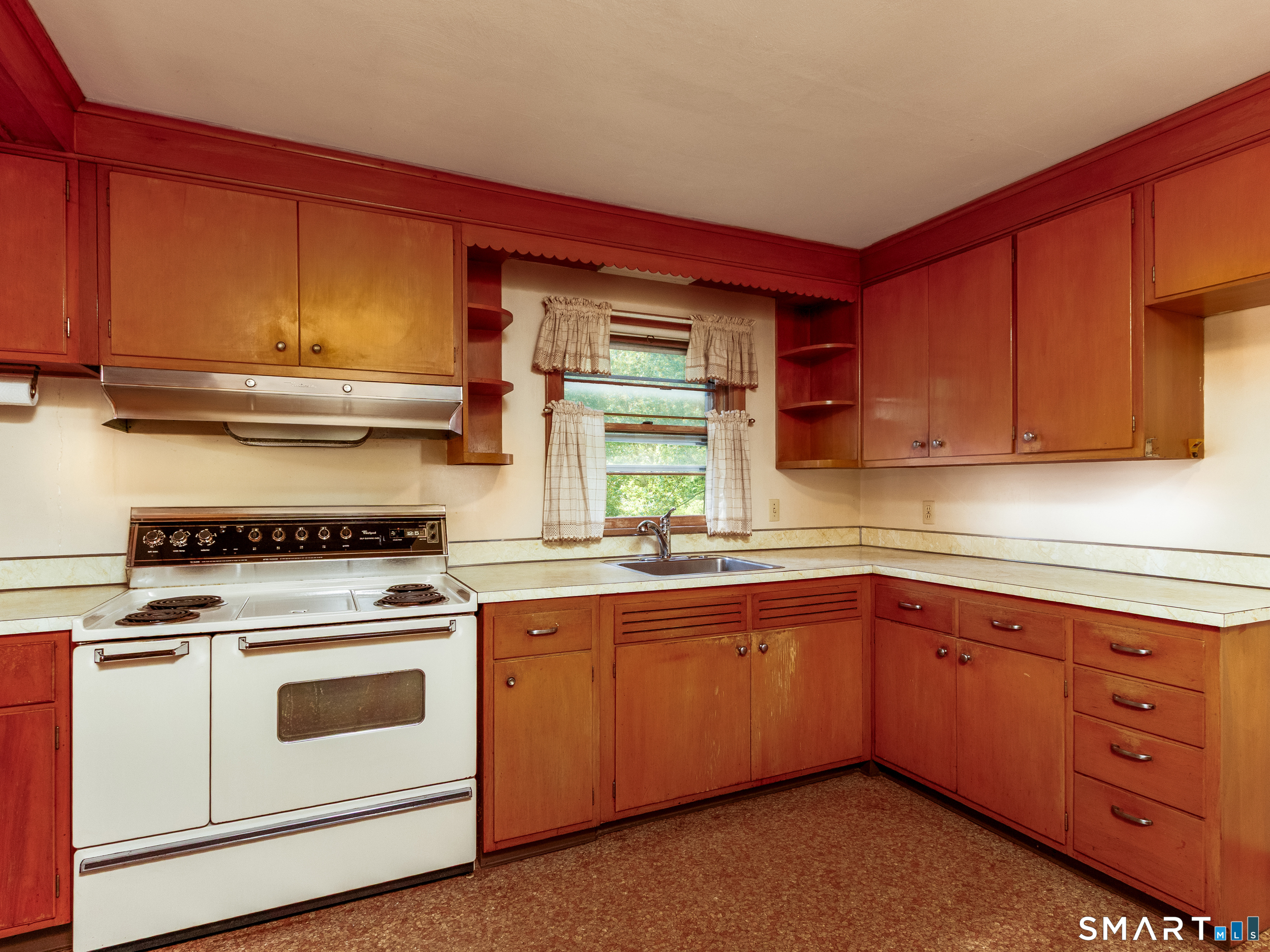 1175 South Curtis Street Wallingford, CT 06492 - Photo 13 of 40