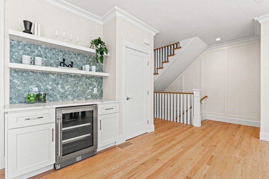 36 Patton Road Wellesley, MA 02482 - Photo 15 of 35