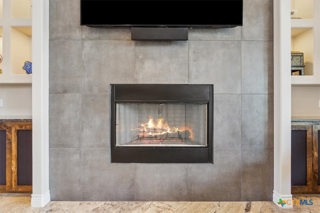 108 Scout Island Belton, TX 76513 - Photo 5 of 48 Wood Burning Fireplace