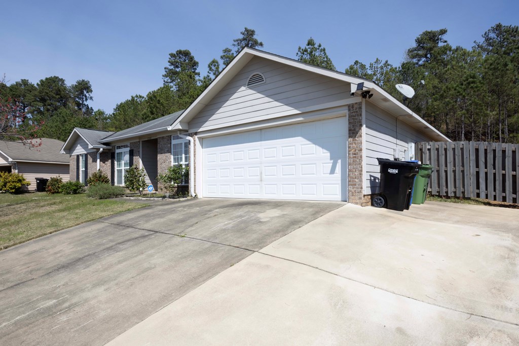 1248 Freedom Ridge Drive Columbus, GA 31907 - Photo 3 of 38 Gallery Image 3