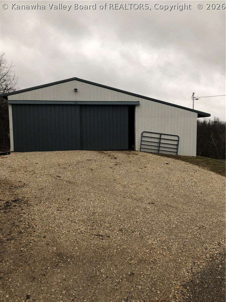 2104 Gates Ridge Road Rockport, WV 26169 - Photo 9 of 30 Gallery Image 9