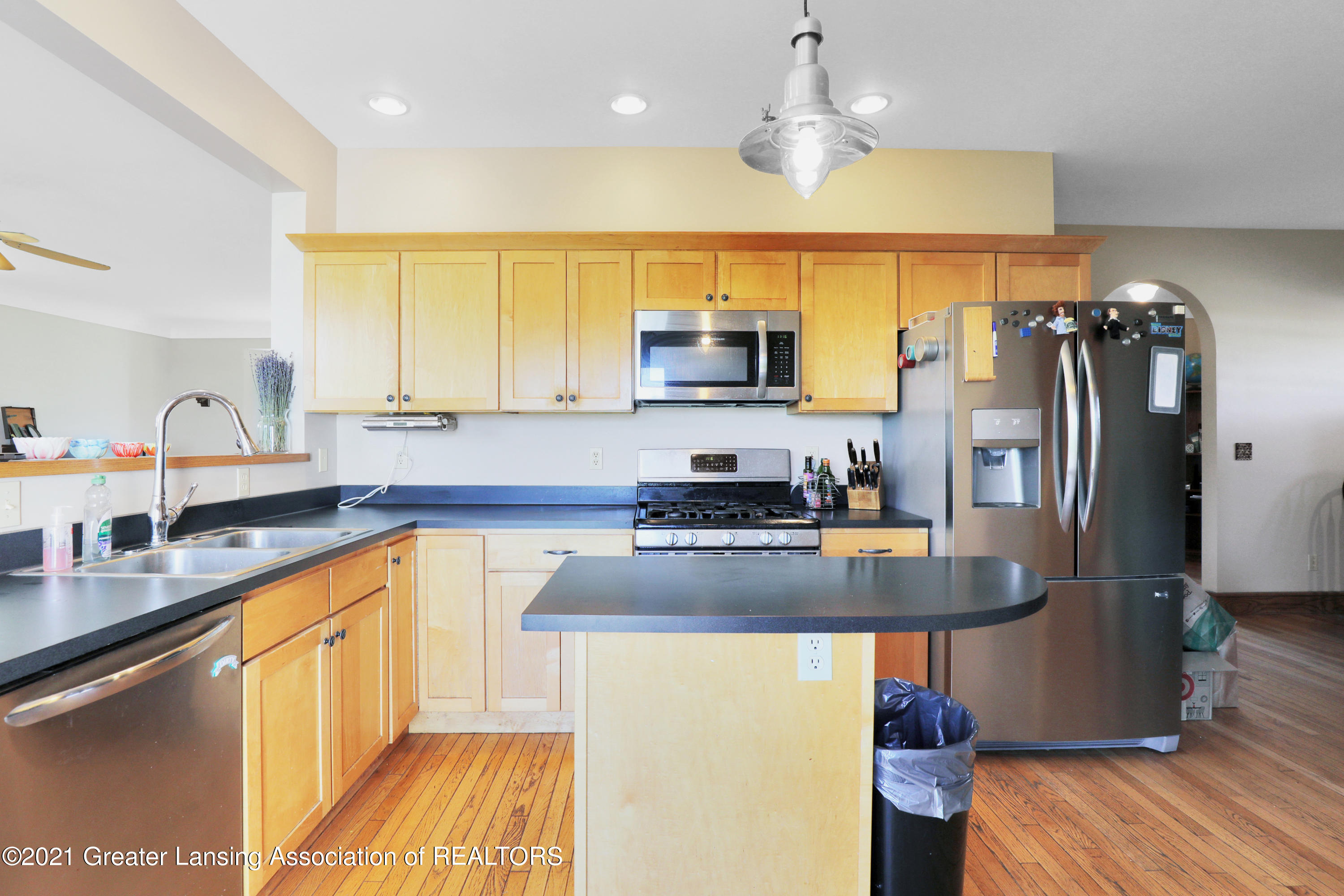 3074 Rolfe Road Mason, MI 48854 - Photo 33 of 42 Kitchen