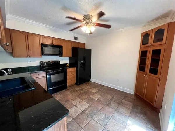 $2,000 | 1500 West Esplanade Avenue, Unit 29D, Kenner, LA 70065