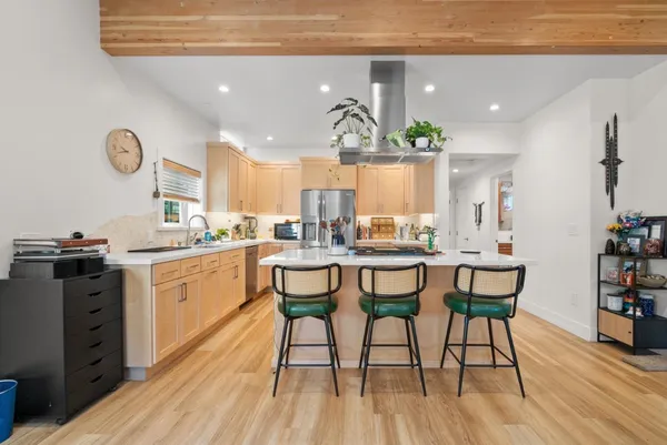 $3,800,000 | 420 Capitola Road Extension, Santa Cruz, CA 95062