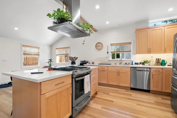 $3,800,000 | 420 Capitola Road Extension, Santa Cruz, CA 95062