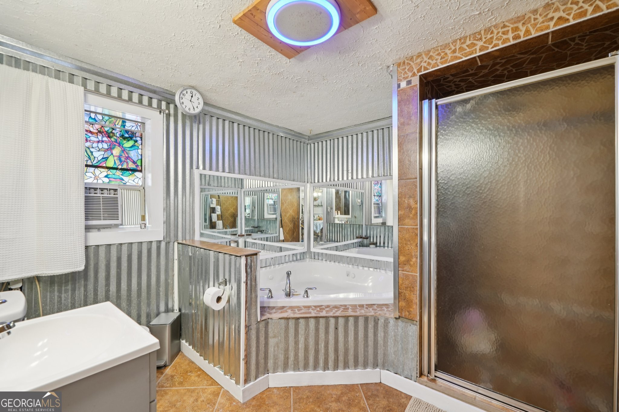786 Moon Road Waco, GA 30182 - Photo 16 of 53 a view of a hallway to a livingroom with furniture