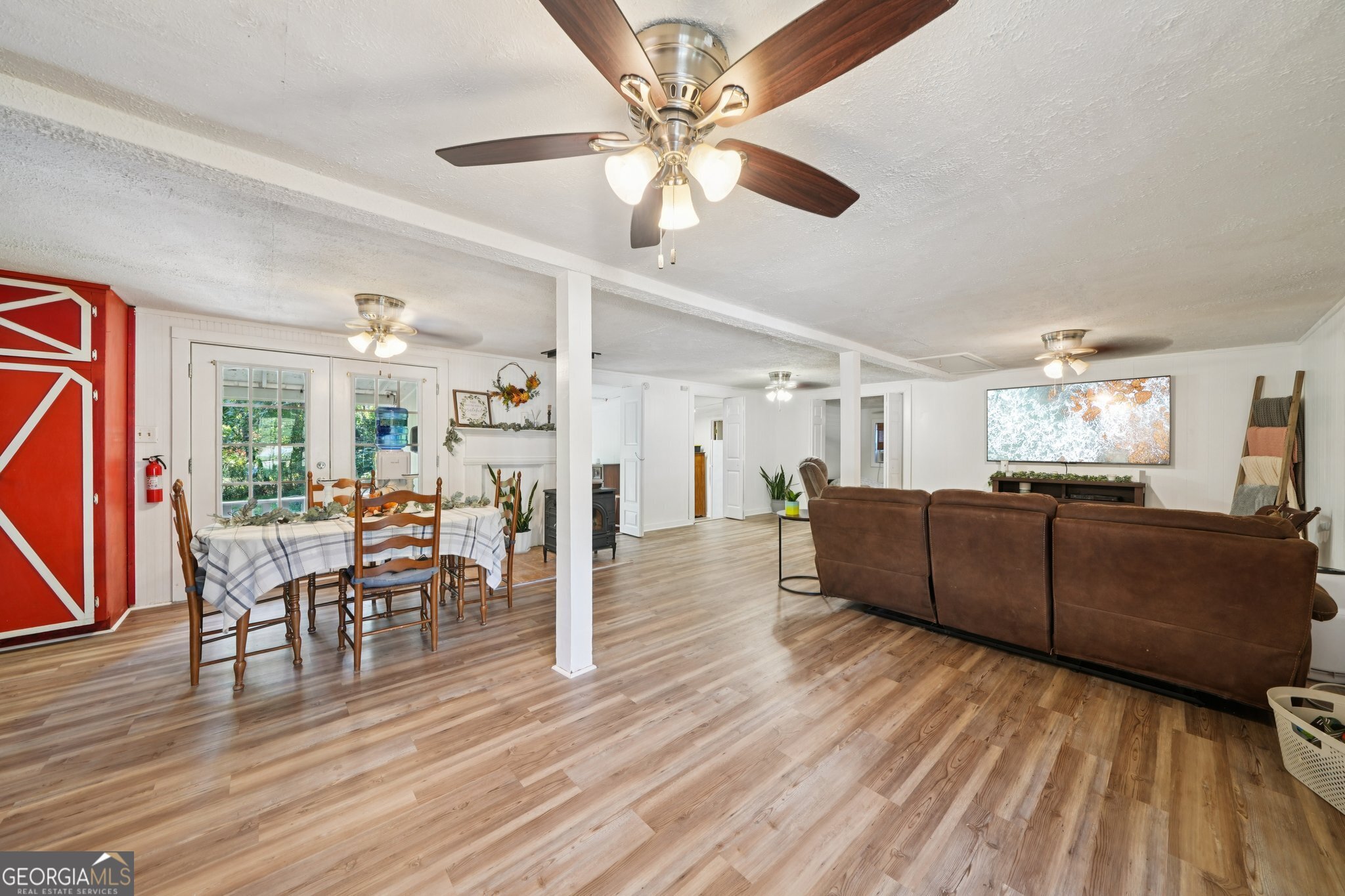 786 Moon Road Waco, GA 30182 - Photo 5 of 53 a living room with furniture and a wooden floor