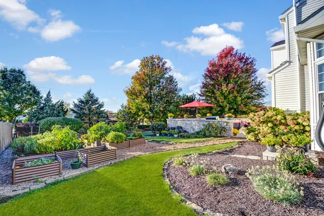 a view of yard with seating space