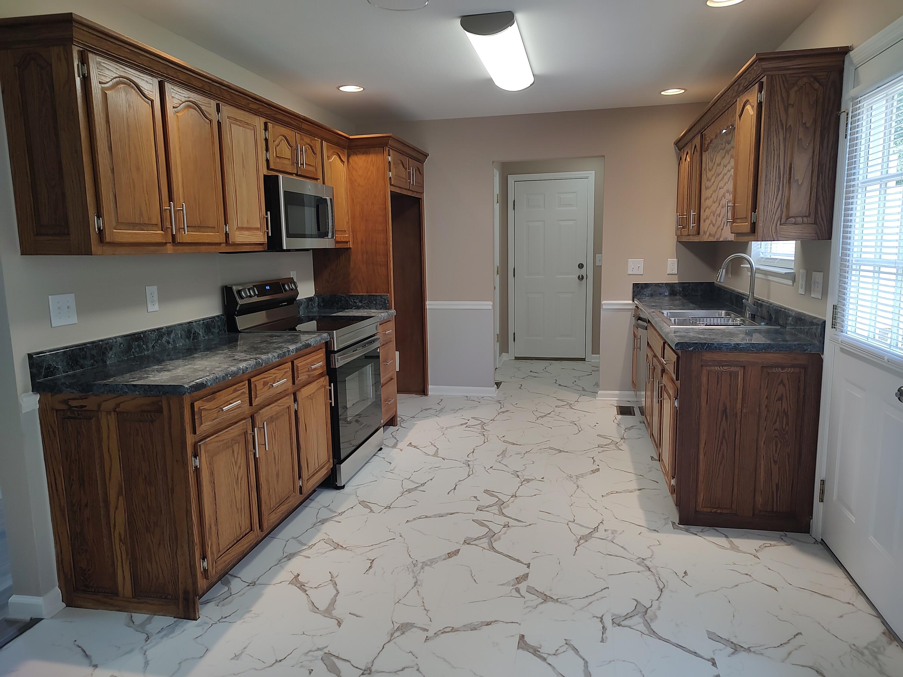 205 Pinewood Drive Rock Spring, GA 30739 - Photo 4 of 15 1000001454