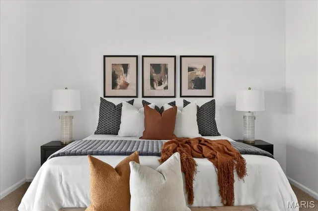 $825,000 | 23 Marquette Drive, Lake St. Louis, MO 63367