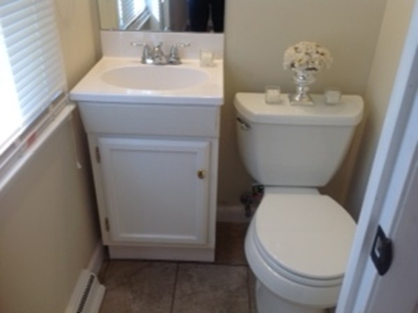 14 Upland Road Holyoke, MA 01040 - Photo 18 of 28 Gallery Image 18